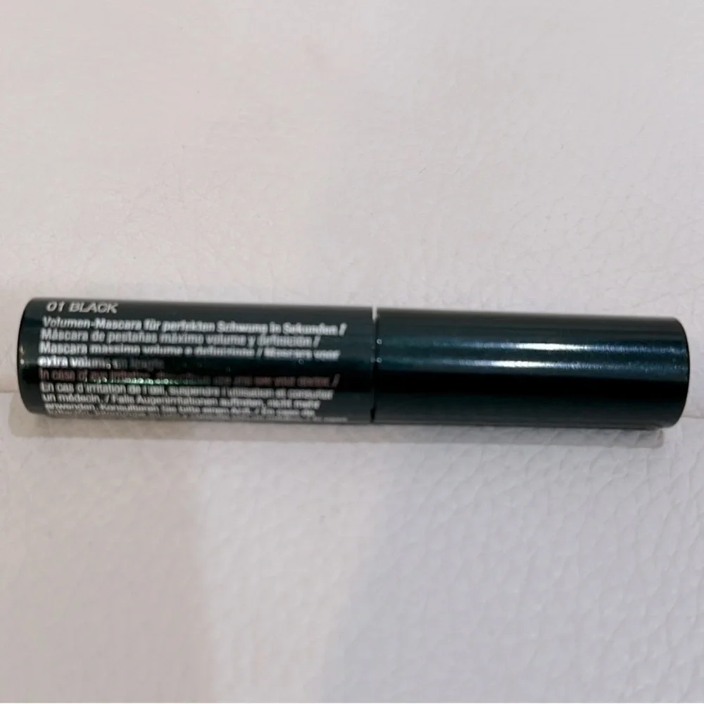 Clinique 2 Pieces Eyes Makeup Travel Size Set in New Condition